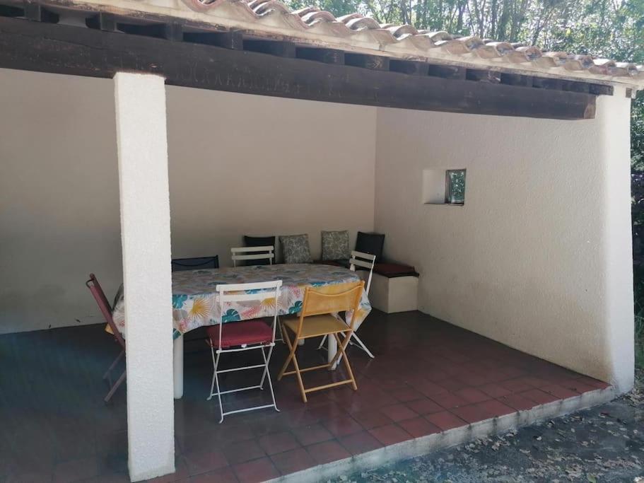 Studio Meyreuil-Terrasse-Au Calme En Campagne-Clim Extérieur photo